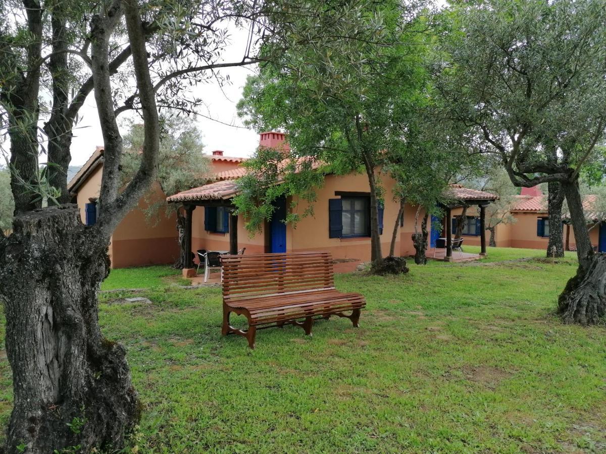 Complejo Aldea Vetonia Check Out Hasta Las 20H Parque De Mascotas Zonas Infantiles Ideal Grupos Parejas Familias Informate Apertura Piscina 1 De Mayo Hervás Zewnętrze zdjęcie