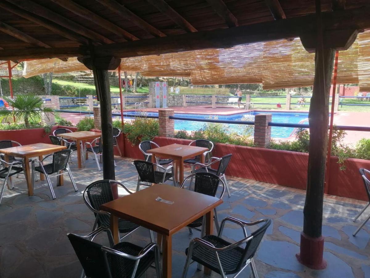 Complejo Aldea Vetonia Check Out Hasta Las 20H Parque De Mascotas Zonas Infantiles Ideal Grupos Parejas Familias Informate Apertura Piscina 1 De Mayo Hervás Zewnętrze zdjęcie